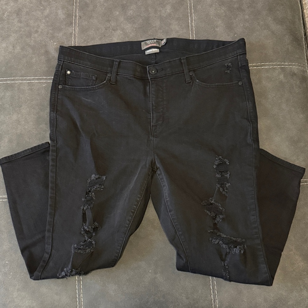 Torrid Black Distressed Skinny Jeans